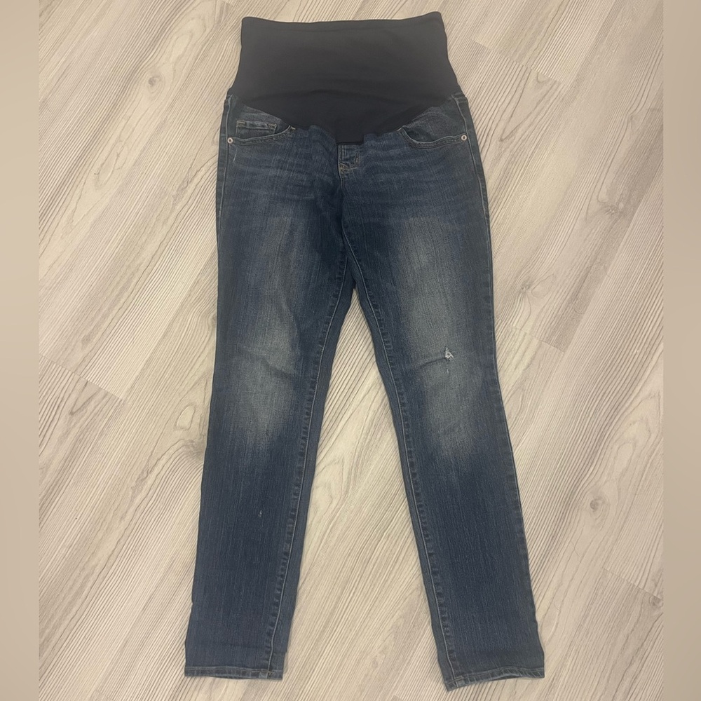 Old Navy Maternity Jeans - size 6
